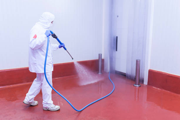 Best Gas Station Cleaning  in Deschutes River Woods, OR